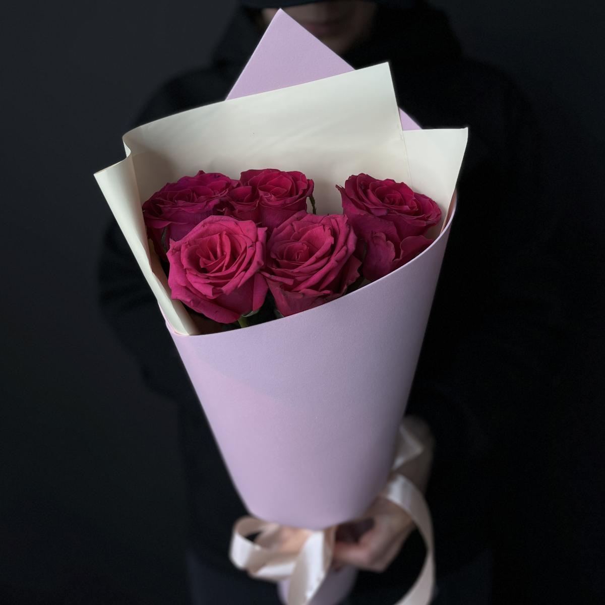 Композиция из розовых роз 40 см (Эквадор)