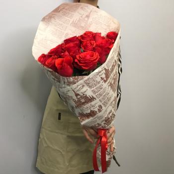 Красные розы 15 шт 60см (Эквадор) (код товара  27892u)
